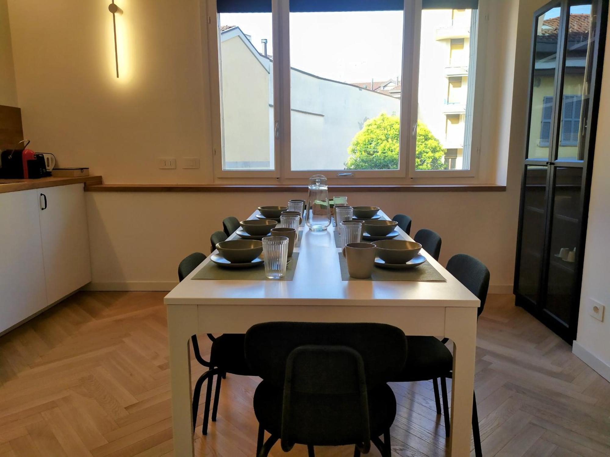 Mako Suites - Centro E Stazione Monza Exteriör bild