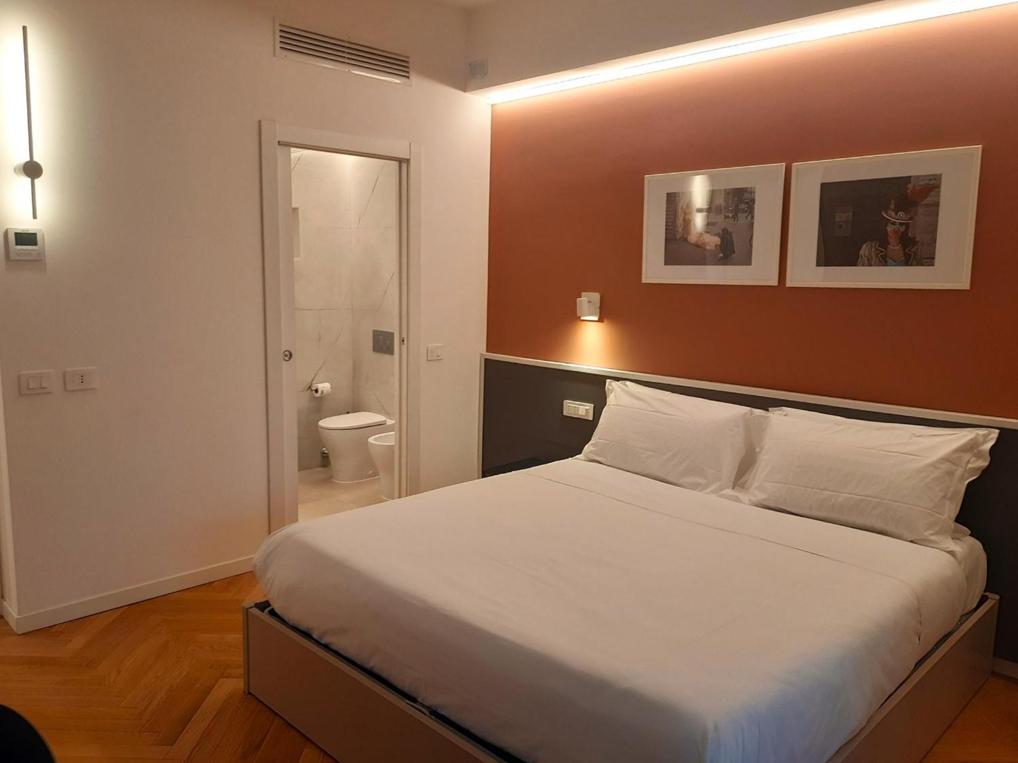 Mako Suites - Centro E Stazione Monza Exteriör bild